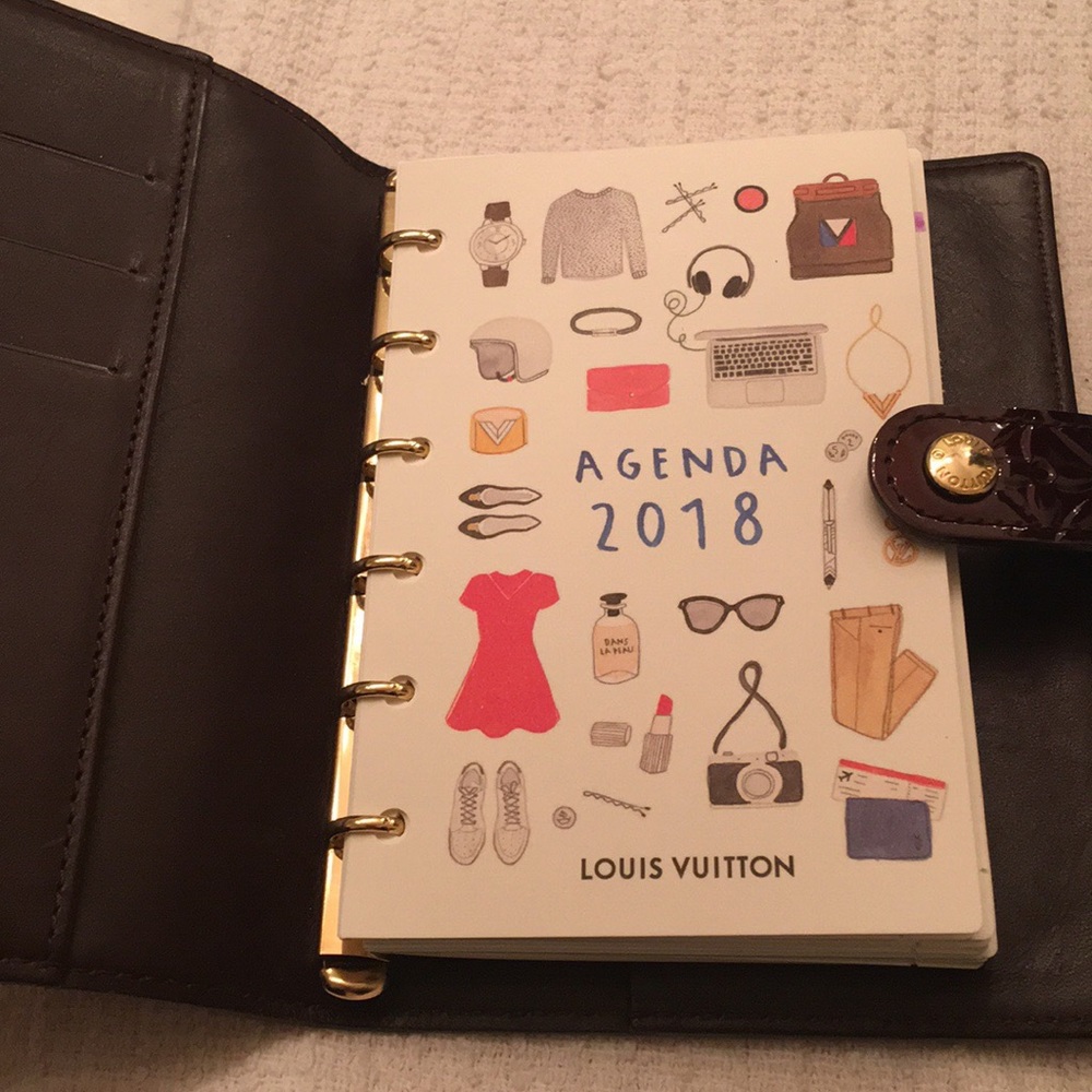 AUTHENTIC Louis Vuitton vernis agenda